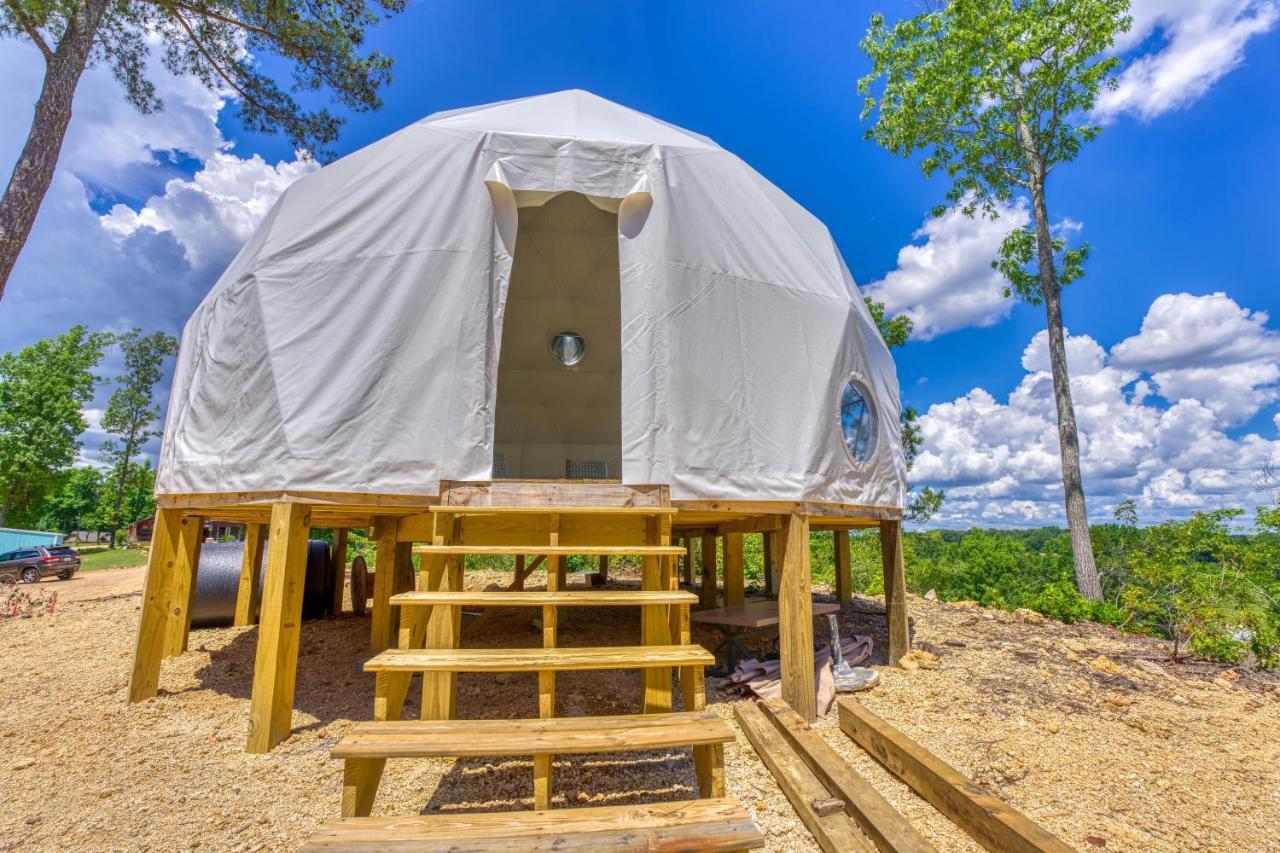 The Gemini-A Dreamy, Waterfront Tiny Cabin Rogersville Εξωτερικό φωτογραφία